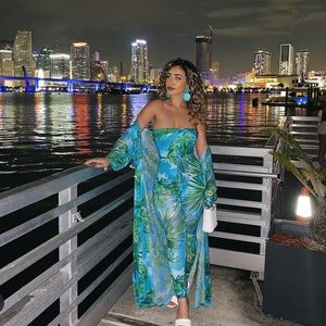 Minamonroe tropical 2 piece jumpsuit